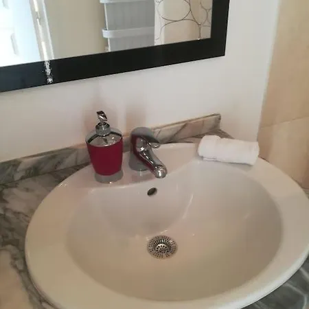 Nid Du Masse Avec Parking Apartment *